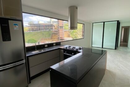 Apartamento 2 quartos no Vale do Sereno - Gazzinelli - Rua Sapucaia, 225