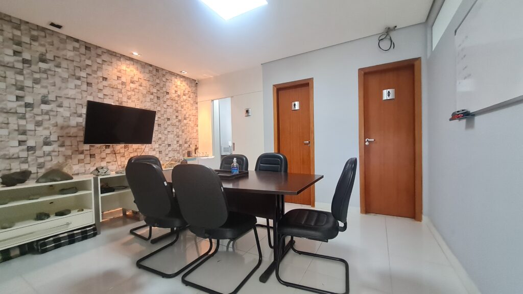 ROSCOE IMOBILIARIA NO VILA DA SERRA