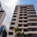 Roscoe Imóveis | Especialistas no Vila da Serra