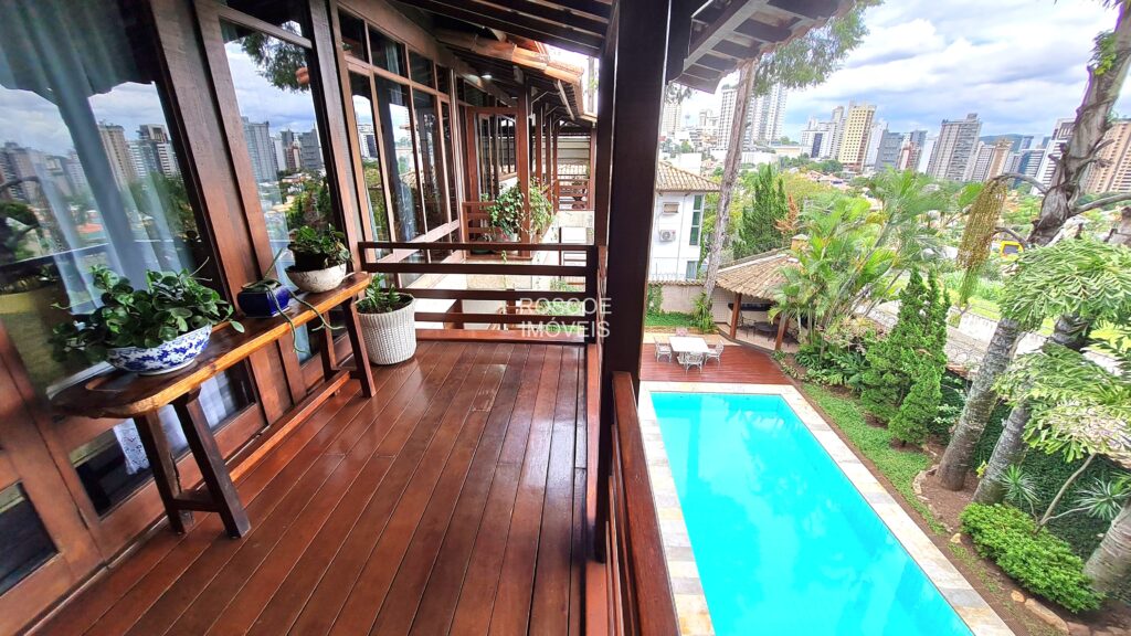 casa com piscina a venda no belvedere