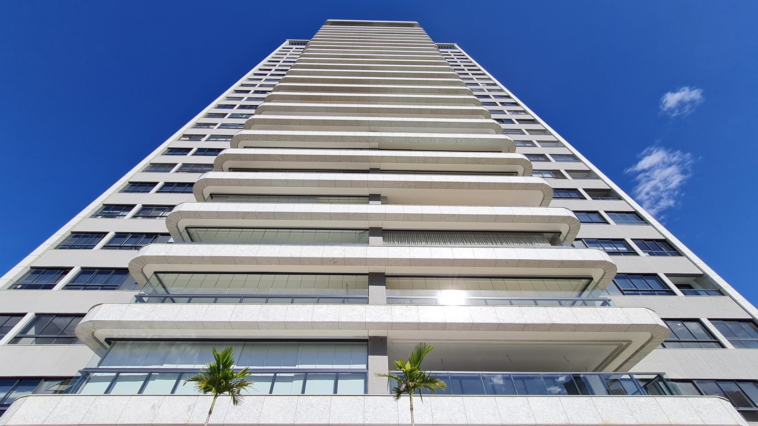 apartamento 4 quartos a venda no vale do sereno