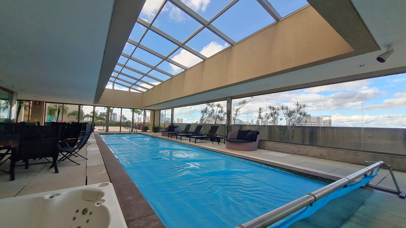 Roscoe Consultoria Imobiliária no Vila da Serra