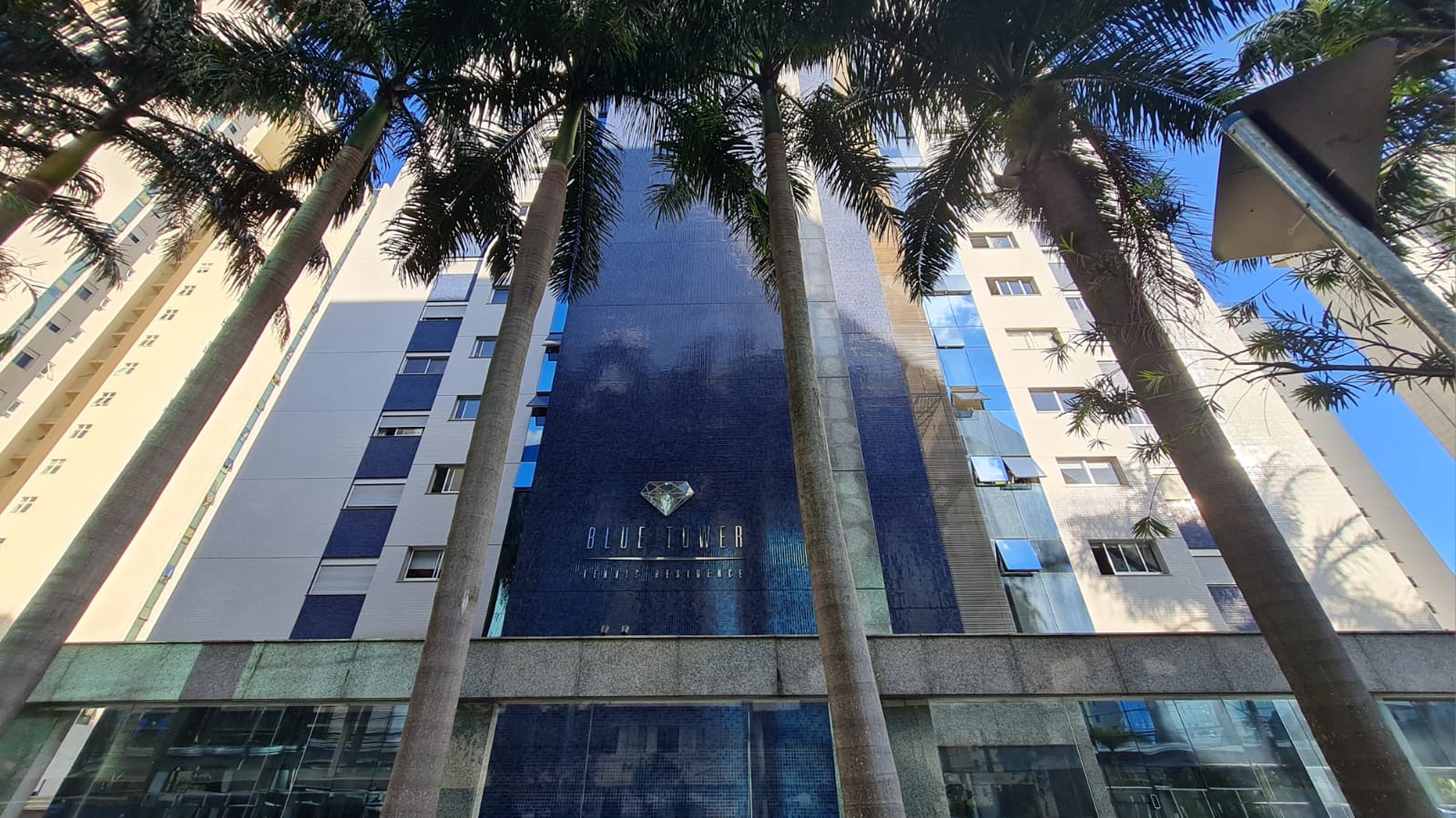 edificio blue tower vila da serra