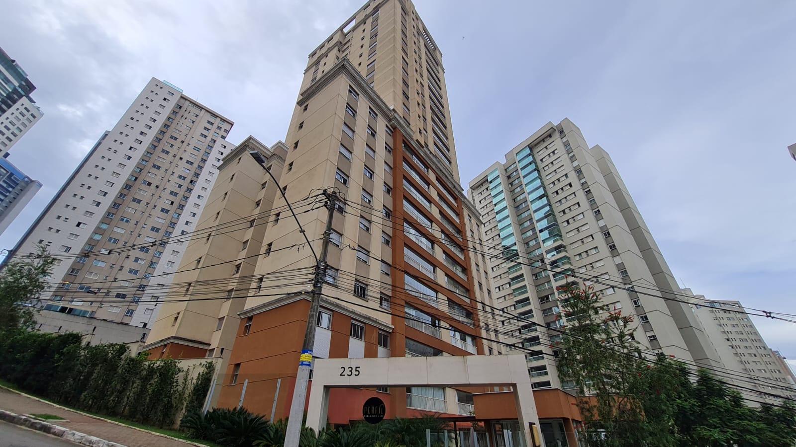 rua vale 235 vila da serra nova lima