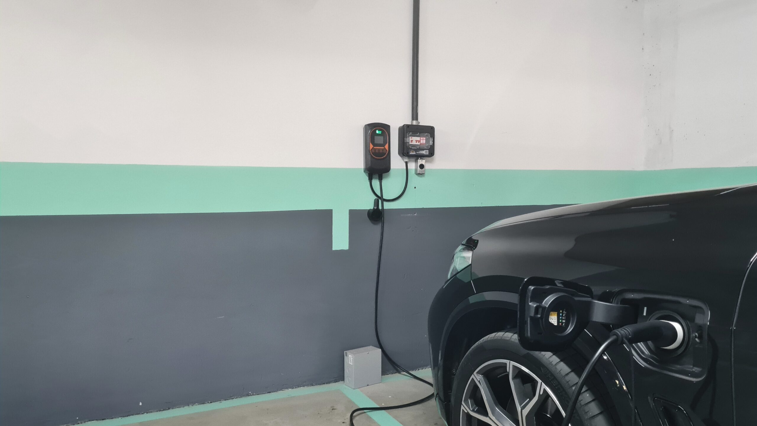 vaga para carro elétrico no varandas