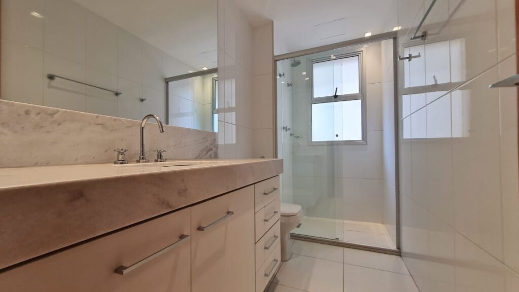 roscoe imobiliaria no vila da serra