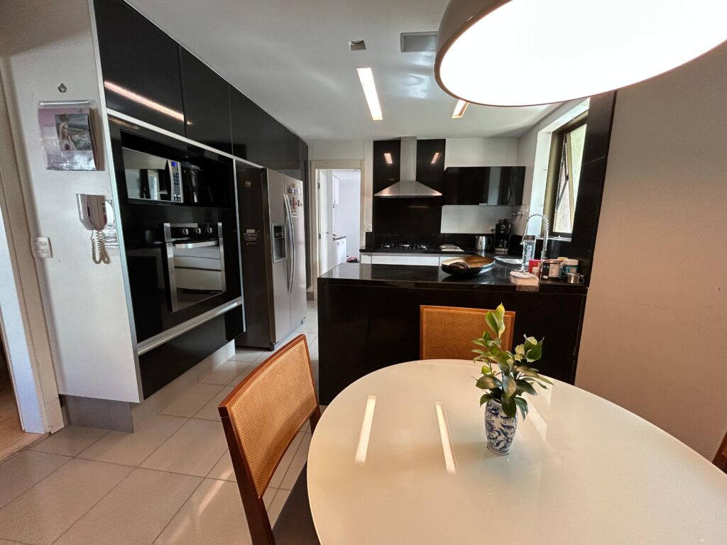 vila da serra bh