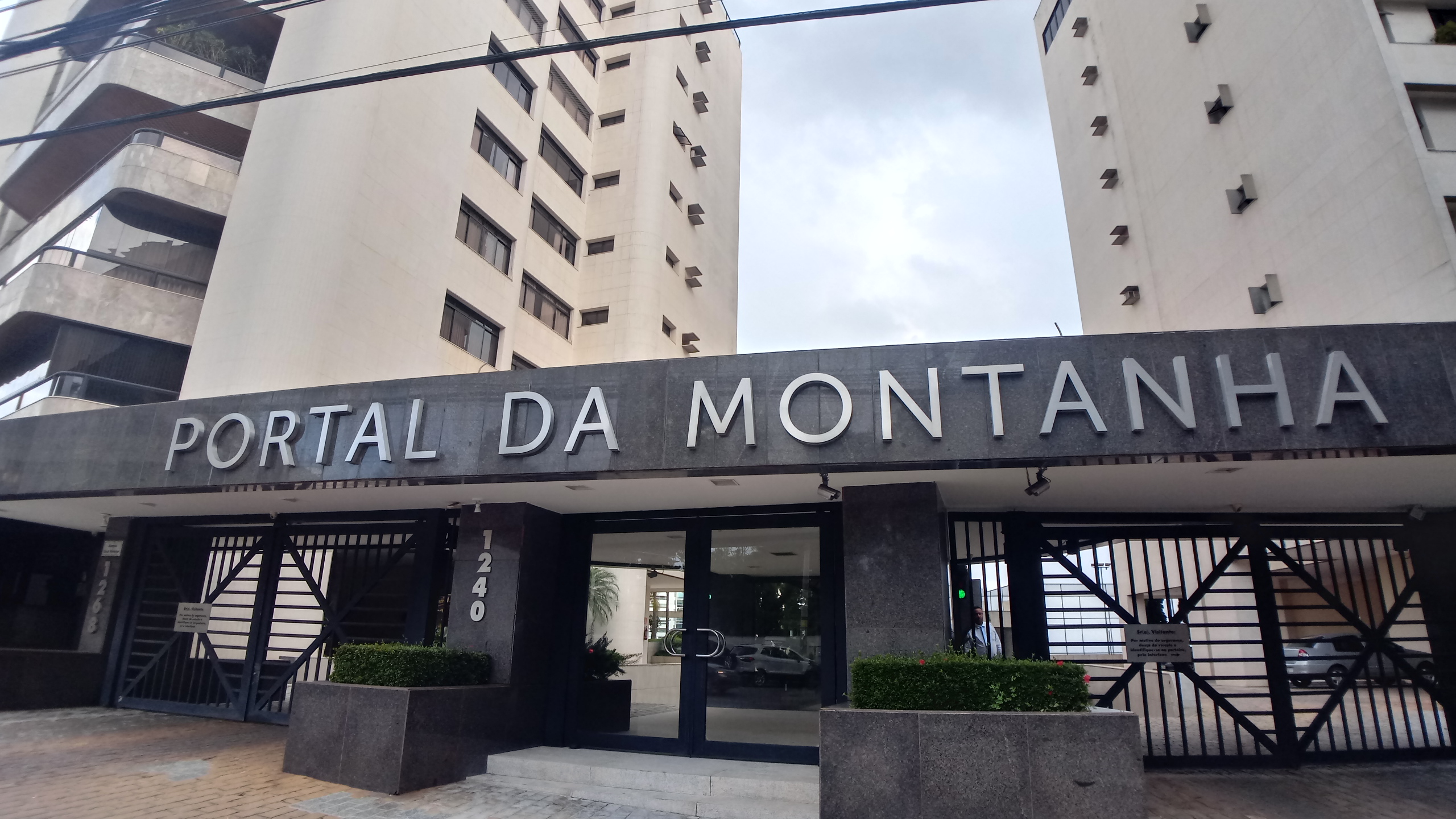 ed portal da montanha alameda oscar niemeyer