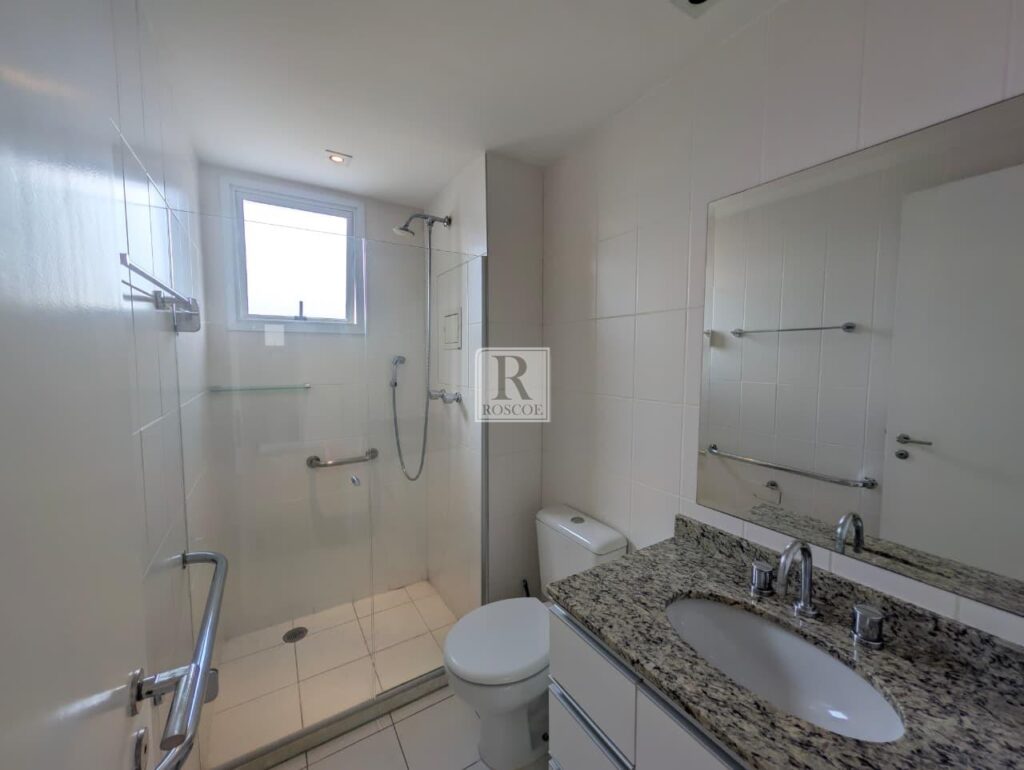 roscoe imoveis vila da serra