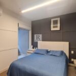 suite com varanda e ar condicionado