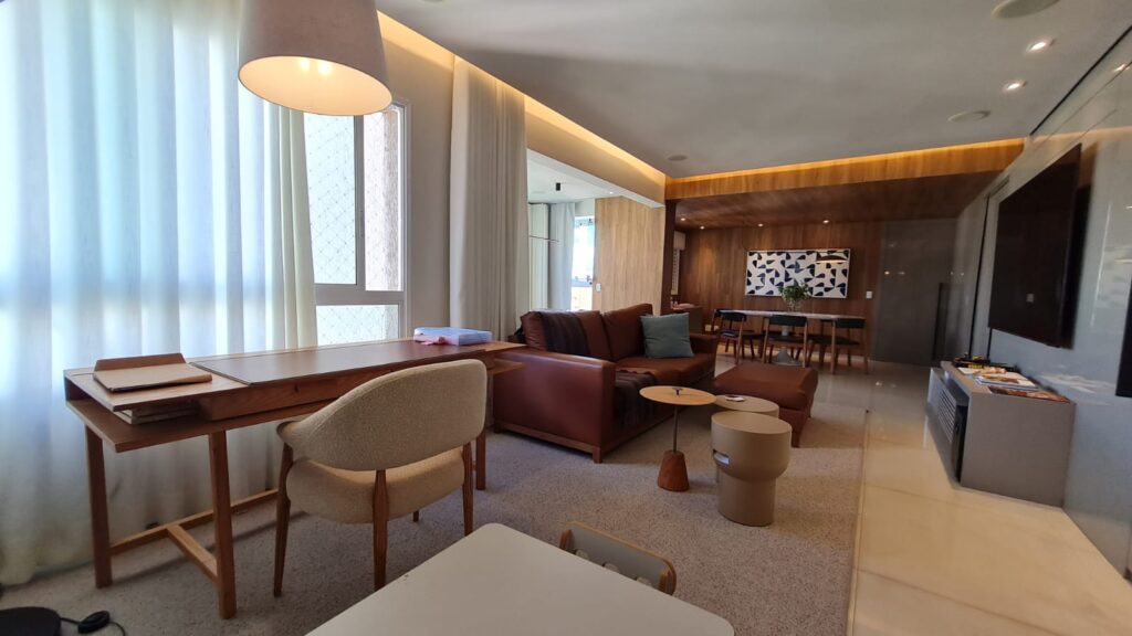 Roscoe Imóveis | Especialistas no Vila da Serra