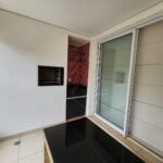 Apartamento à venda na Alameda Oscar Niemeyer com churrasqueira