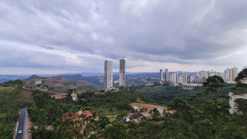 vila da serra bh