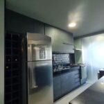 Apartamento de 2 quartos com vista e cozinha americana