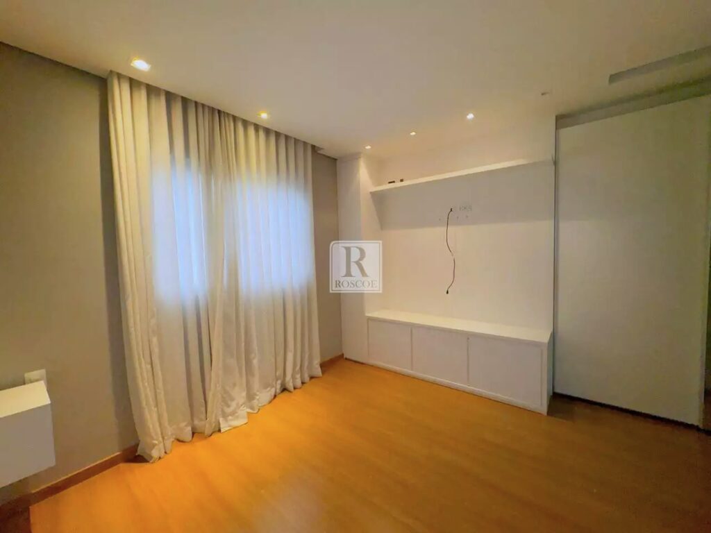 roscoe imobiliaria vila da serra