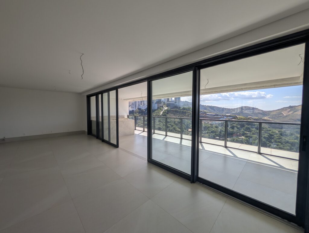 Apartamento no Varandas roscoe imoveis vale do sereno