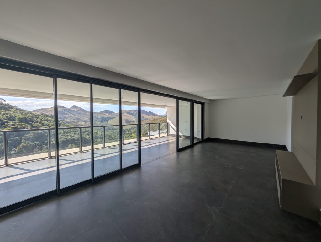 apartamento com Área privativa no Vale do Sereno de 4 quartos