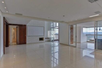 Apartamento com 3 suítes, varanda gourmet e vista para as montanhas