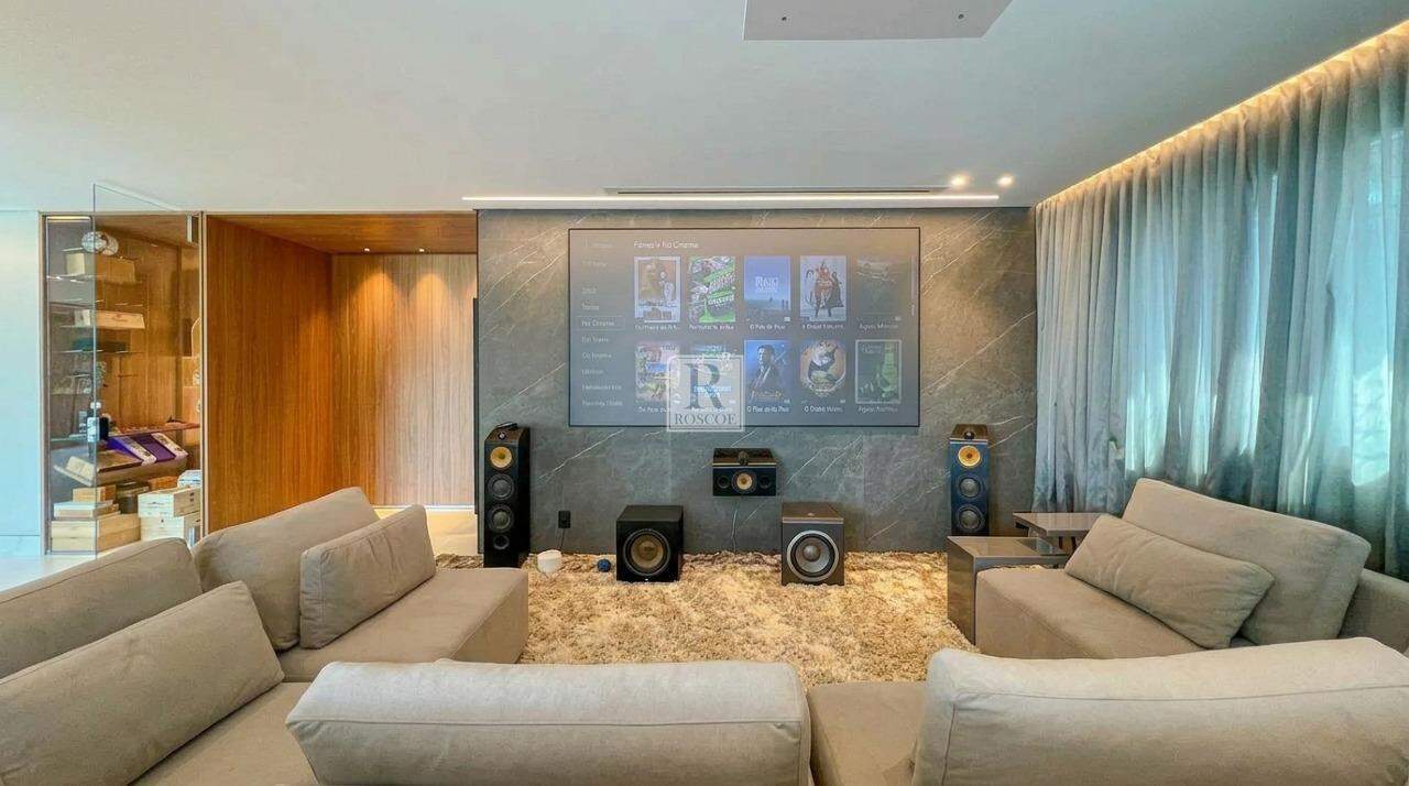 Apartamento 4 suítes e vista para as montanhas no Vale do Sereno