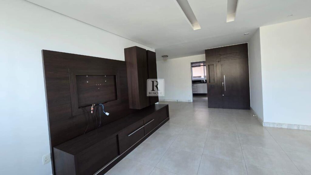 Apartamento com 2 quartos e 2 vagas no vila da serra