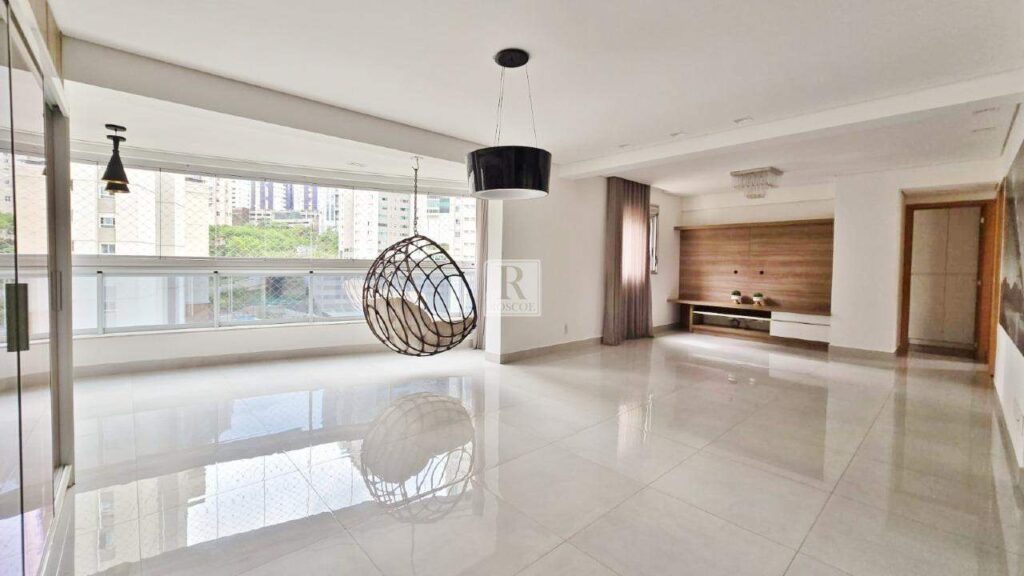 Apartamento com sala ampliada e 2 quartos